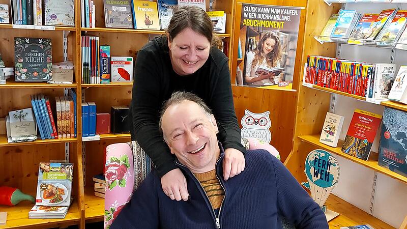 Das Ehepaar Anette und Michael Panhans schlie&szlig;t nach 25 Jahren ihre Buchhandlung "Lesezeichen" in Kronach.