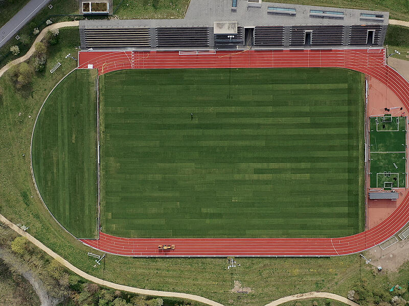 Im Adi-Dassler-Stadion kann die deutsche Mannschaft ungestört trainieren.