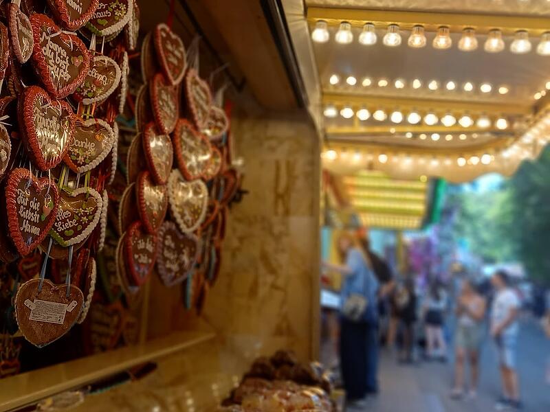 S&uuml;&szlig;esDas war der erste Annafest-Abend