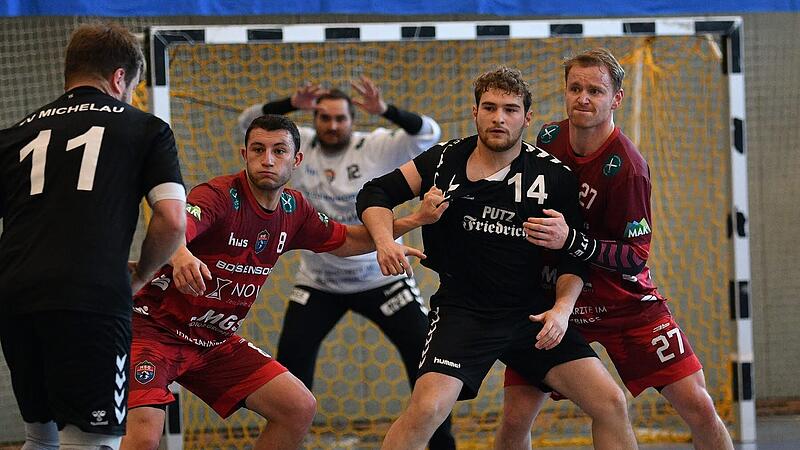 Der Michelauer Kreisl&auml;ufer Luis Henzler (Nr. 14) war im Hinspiel gegen die starke Abwehr der Fichtelgebirgler stark gefordert.