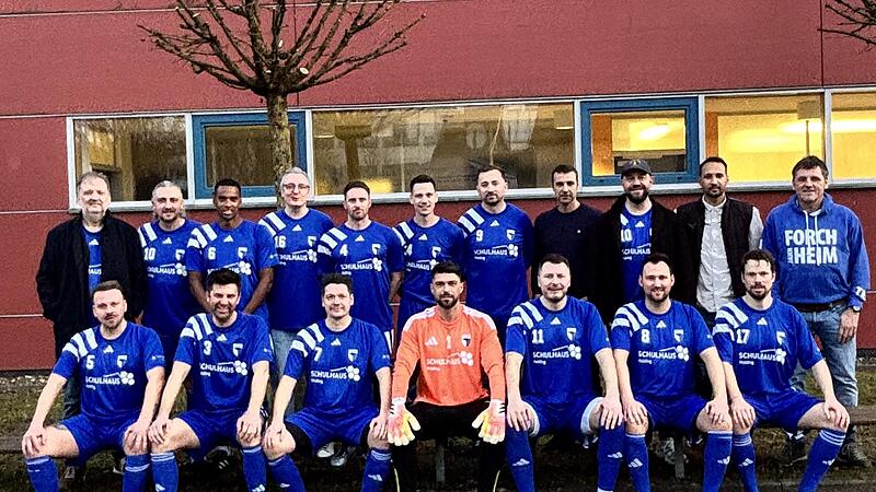 Die Traditionself der SpVgg Jahn Forchheim wird auch w&auml;hrend des Annafests antreten.Forchheim & Fr&auml;nkische Schweiz