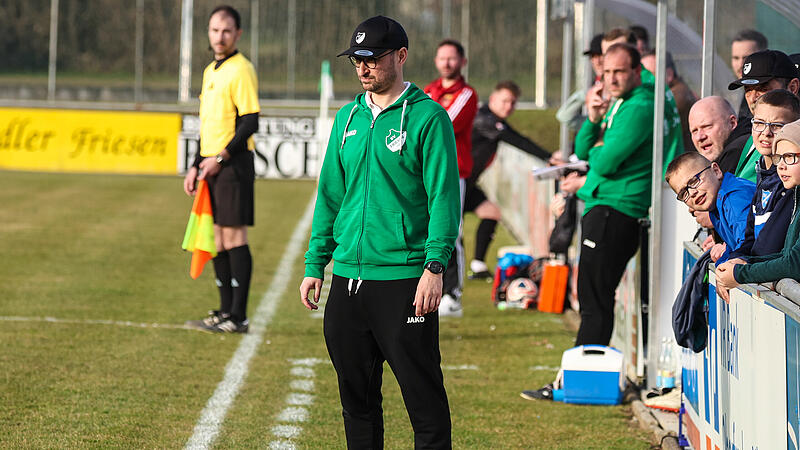 Frederic Martins Mannschaft SV Friesen zeigte beim Auftakt am 8. M&auml;rz gegen den FC Strullendorf Moral und erzielte in Unterzahl noch zwei Treffer.