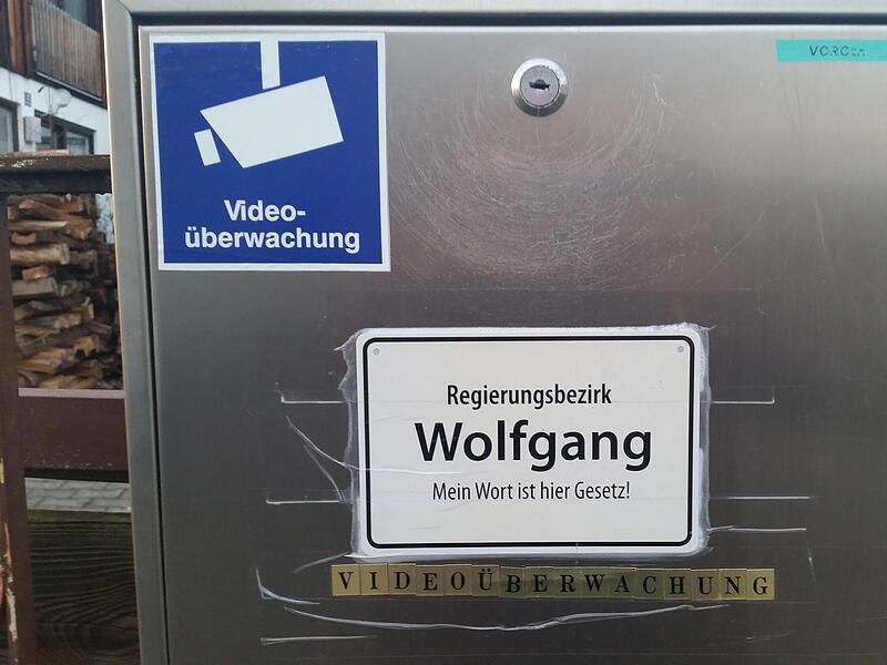 2016: Der Briefkasten von Wolfgang Plan in Georgensgmünd. 2016: Der Briefkasten von Wolfgang Plan in Georgensgmünd.