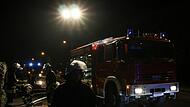 Feuerwehr (4) Feuerwehr (4)