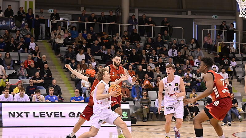 1849 Basketballfans pilgerten am Sonntag in die Coburger HUK-Arena zum Duell BBC Coburg gegen FC Bayern.