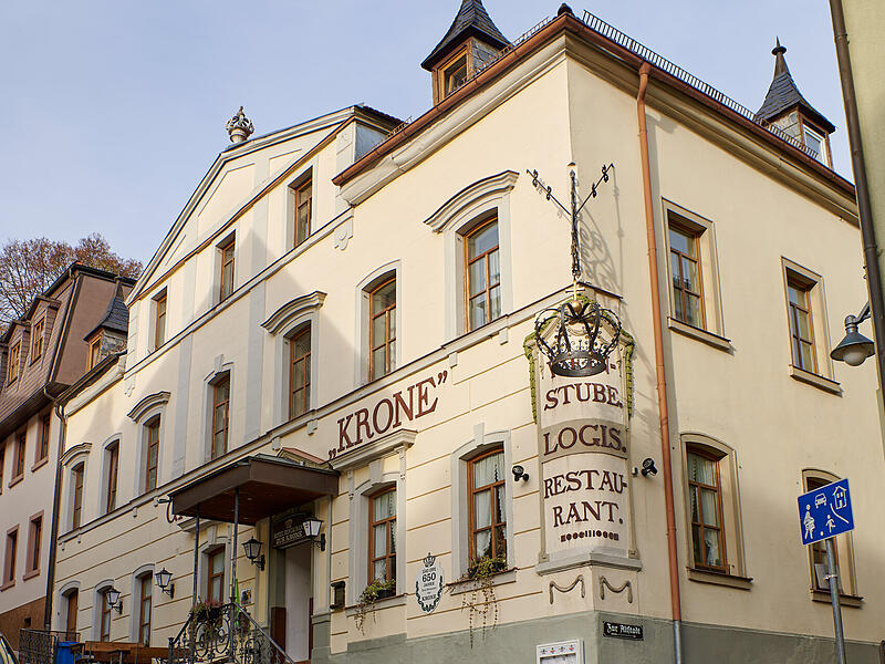 &bdquo;Krone&rdquo; Bad Br&uuml;ckenau: P&auml;chterin deutsch-italienische K&uuml;che