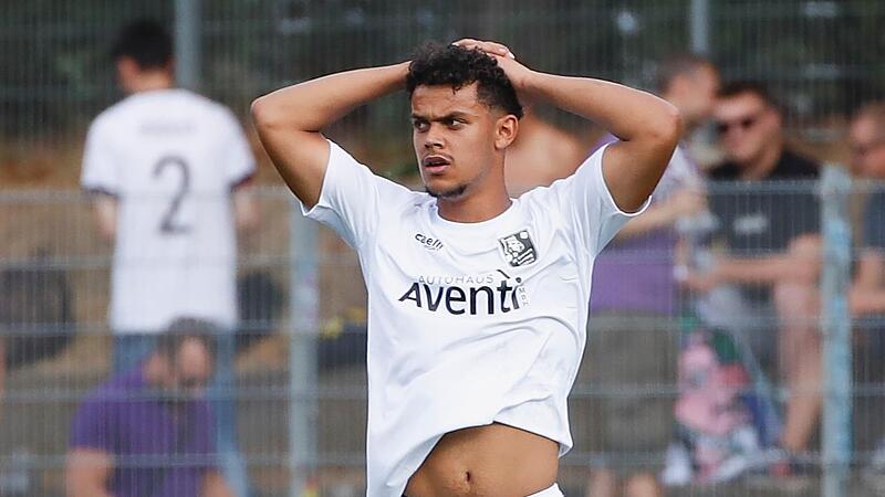 Entt&auml;uschung bei Sebastian Valdez nach der 0:1-Niederlage des FC Eintracht beim  W&uuml;rzburger FV. Am Dienstag (19 Uhr) empf&auml;ngt der FCE zum ersten Bayernliga-Heimspiel die DJK Gebenbach, die DJK Don Bosco  trifft auf den ASV Neumarkt (18.30 Uhr)