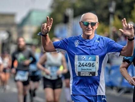 Joachim Masatz TSV Höchstadt Der 75-jährige Joachim Masatz vom TSV Höchstadt ist der amtierende Bayerische Meister seiner Altersklasse im Triathlon.