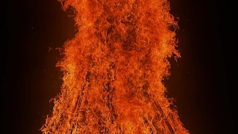 Johannisfeuer in Dechsendorf Johannisfeuer in Dechsendorf