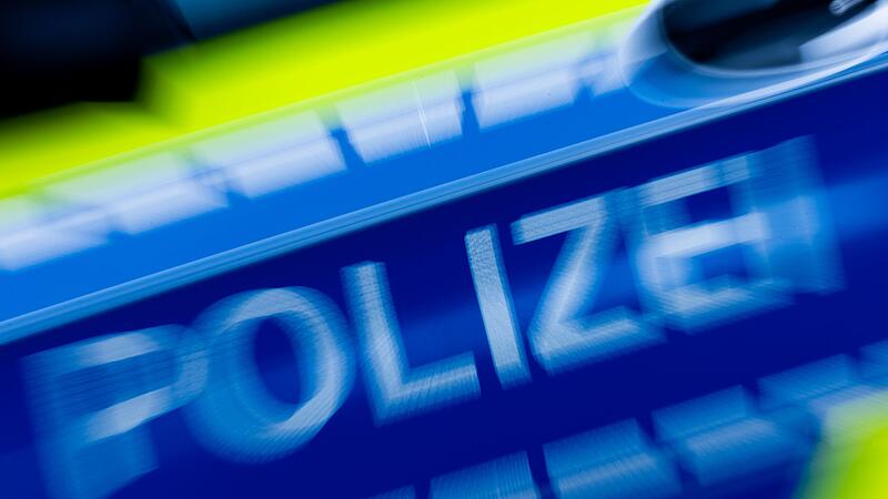 Polizei - Symbolbild Polizei - Symbolbild