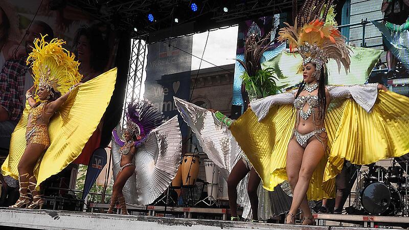 Farbenfrohes Spektakel: das Samba-Festival 2022 in Coburg.