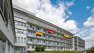Das Thoraxzentrum in M&uuml;nnerstadt konnte mit h&ouml;herem Personalaufwand und auf etwas niedrigerem Niveau einen Normalbetrieb z&uuml;gig herstellen.