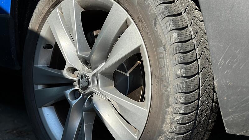 Obertrubacher  entdeckt lose Radmuttern an seinem Auto