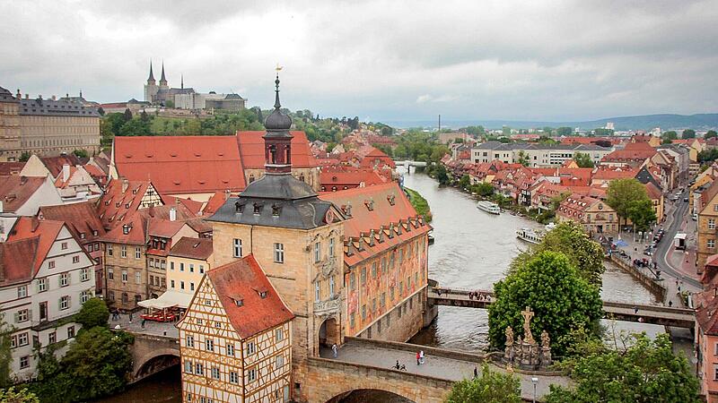 In der Stadt Bamberg ist die größte Millionärsdichte höher als in Erlangen-Höchstadt. Hier kommen auf 10.000 Einwohner 5,8 Reiche.