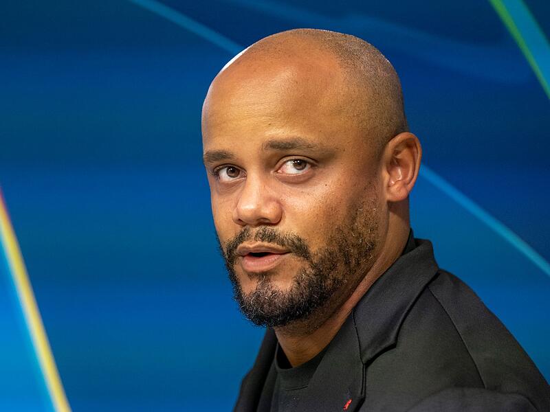 Pressekonferenz mit Kompany und Laimer
