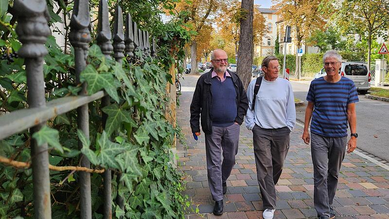 Die Sprecher des Betroffenenbeirats von Geschädigten durch sexuellen, geistlichen und gewalttätigen Missbrauch im Erzbistum Bamberg, Matthias Wünsche, Waldemar Naperkowski sowie Medienberater Bernd Fricke. Die Sprecher des Betroffenenbeirats von Geschädigten durch sexuellen, geistlichen und gewalttätigen Missbrauch im Erzbistum Bamberg, Matthias Wünsche, Waldemar Naperkowski sowie Medienberater Bernd Fricke.