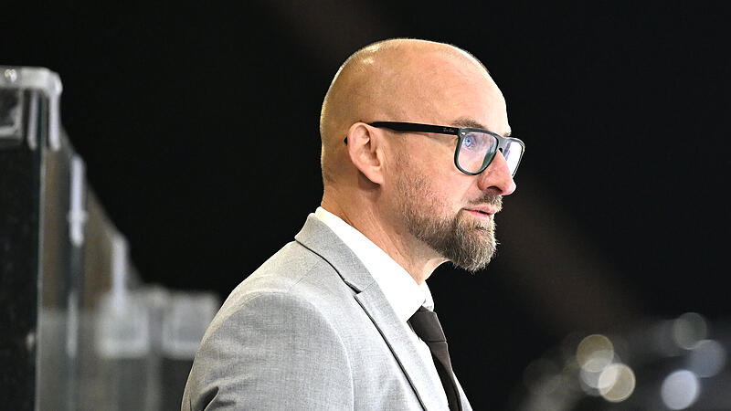 Hier stand Morgan Persson noch als Assistent hinter der Bande der Bayreuth Tigers. Jetzt ist der Schwede neuer Trainer bei den H&ouml;chstadt Alligators.
