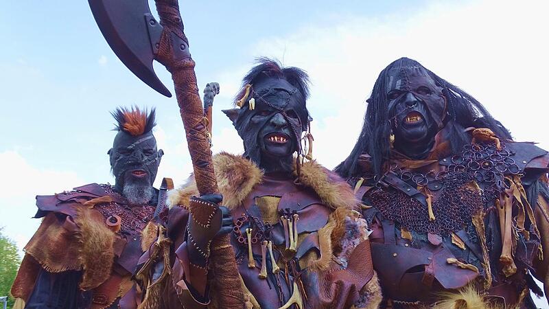 Furchterregende „Orks“ werden beim „5. Nordwald Spektakulum“ auf dem Avalon-Gelände in Nordhalben ihr Unwesen treiben und die Gäste erschrecken.