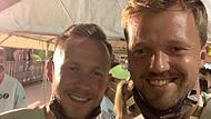 2021 im Olympischen Dorf in Tokio: Der Coburger Kevin Krawietz (rechts) trifft auf den Coburger Cedric Teuchert.
