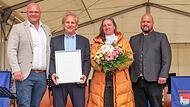 Amtierender Bürgermeister Michael Beier, Altbürgermeister Jochen (Georg) Partheymüller, seine Frau Beate und Zweiter Bürgermeister Thomas Müller (von links). Amtierender Bürgermeister Michael Beier, Altbürgermeister Jochen (Georg) Partheymüller, seine Frau Beate und Zweiter Bürgermeister Thomas Müller (von links).
