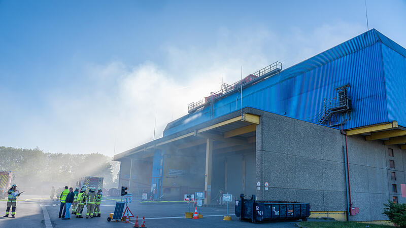 Im M&uuml;llheizkraftwerk Bamberg in der Rheinstra&szlig;e ist es am Dienstag erneut zu einem Brand im M&uuml;llbunker gekommen.