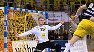 HSC 2000 Coburg - HSG Krefeld Niederrhein 15 Bälle parierte Fabian Apfel am Sonntagabend gegen die HSG Krefeld Niederrhein.