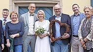 Die Zweite Bürgermeisterin der Gemeinde Kalchreuth, Steffi Igel, bei der Hochzeit mit ihrem Lebenspartner Thomas in Adelsdorf. Die Zweite Bürgermeisterin der Gemeinde Kalchreuth, Steffi Igel, bei der Hochzeit mit ihrem Lebenspartner Thomas in Adelsdorf.