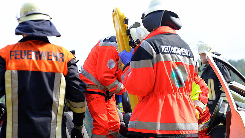 Arbeitsunfall im Landkreis Kulmbach Rettungsdienst, Notarzt, Feuerwehr