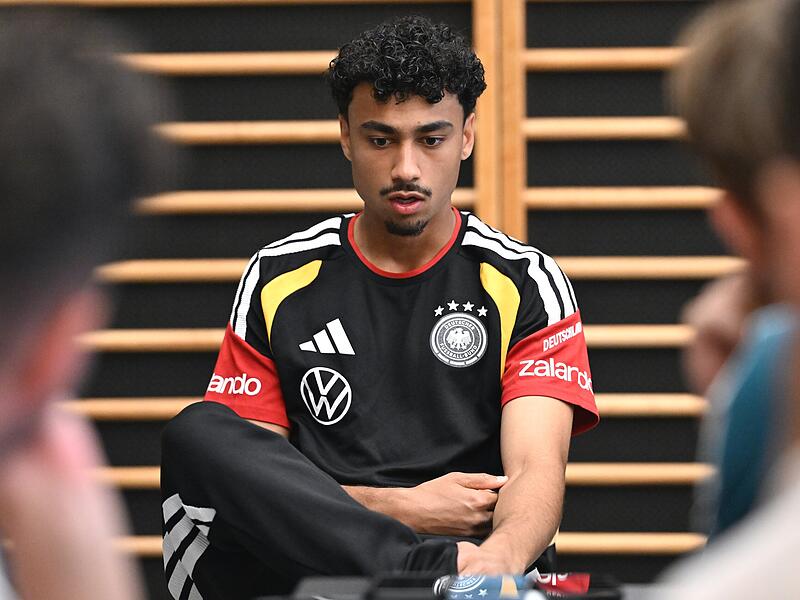 Bereitet sich mit der Deutschen Fu&szlig;ballnationalmannschaft in Herzogenaurach auf die WM vor: Nathaniel Brown.