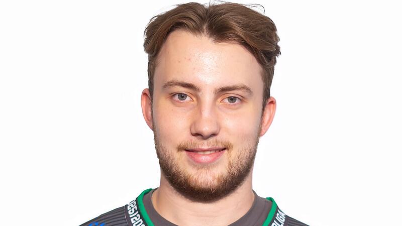 Verteidiger Fabiano Benz stößt neu zu den Höchstadt Alligators. Der 19-Jährige sammelte in der letzten Saison bereits erste Erfahrung im Herrenbereich bei den Stuttgart Rebels.Das sind die Höchstadt Alligators der Saison 2025/2026 Verteidiger Fabiano Benz stößt neu zu den Höchstadt Alligators. Der 19-Jährige sammelte in der letzten Saison bereits erste Erfahrung im Herrenbereich bei den Stuttgart Rebels.