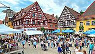 Das Musikfest findet auch auf dem Marktplatz statt.Tourismusbüro Pottenstein Das Musikfest findet auch auf dem Marktplatz statt.Tourismusbüro Pottenstein