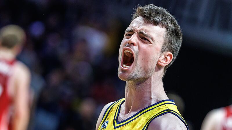 Alba Berlin - Bamberg Baskets Alba Berlin - Bamberg Baskets