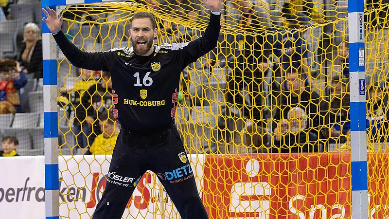 Mit der Defensive, vor allem aber auch mit Torwart Petros Boukovinas (Foto), war HSC-Trainer Anel Mahmutefendic beim jüngsten Sieg über Dormagen zufrieden. Als zweiter Torwart kann gegen Konstanz Fabian Apfel eingesetzt werden. Mit der Defensive, vor allem aber auch mit Torwart Petros Boukovinas (Foto), war HSC-Trainer Anel Mahmutefendic beim jüngsten Sieg über Dormagen zufrieden. Als zweiter Torwart kann gegen Konstanz Fabian Apfel eingesetzt werden.