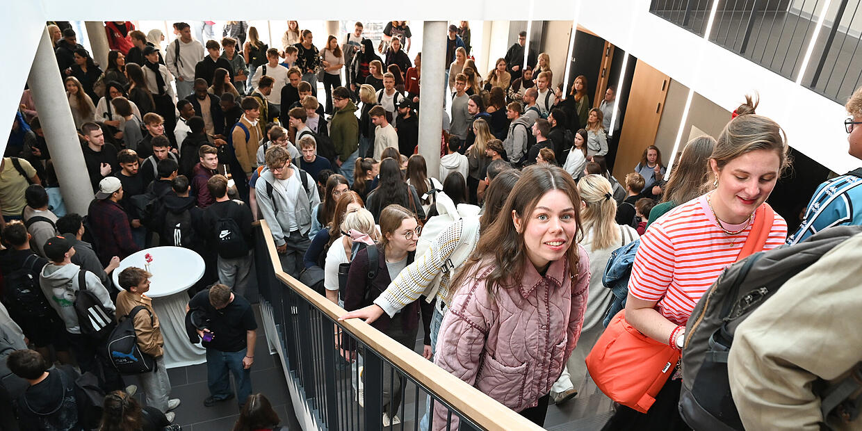 Studying in Coburg - | A new path for Genesis