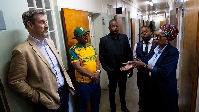 Bayerns Ministerpräsident Söder in Südafrika