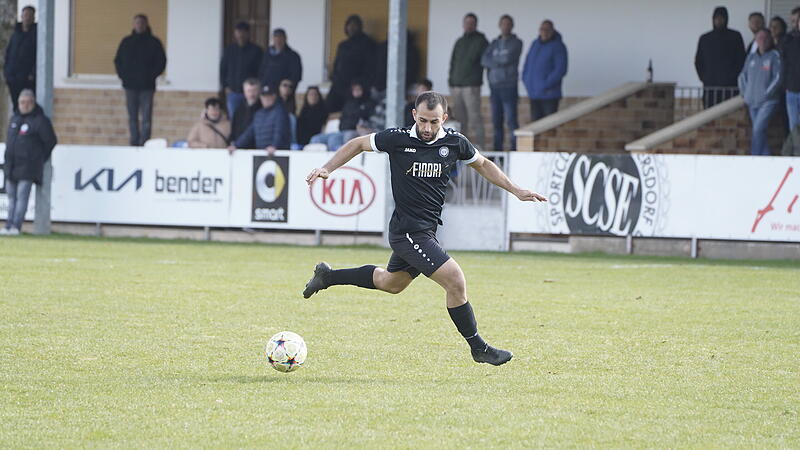 Florin Balan und der SC Sylvia Ebersdorf haben den Titel in der Bezirksliga Oberfranken West vor Augen.