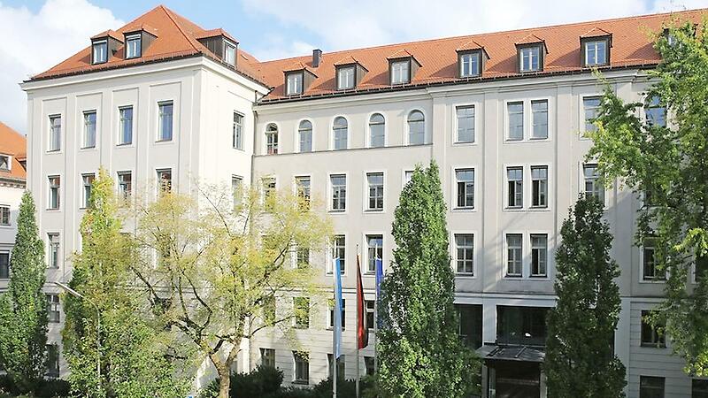 Das Bayerische Landesamt f&uuml;r Vermessung in M&uuml;nchen