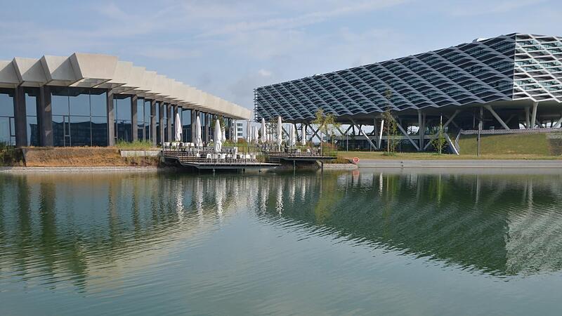 Auch Adidas als der Innovator des Jahres 2021 zählt zu den Top-Firmen der Stadt. Auch Adidas als der Innovator des Jahres 2021 zählt zu den Top-Firmen der Stadt.