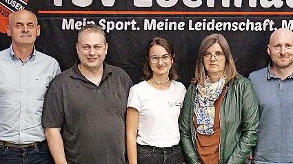 Wurden für langjährige Mitgliedschaft geehrt: von links Rainer Breuter (25), Sven Völlmer (40), Julia Mehn (25), Susanne Kränzel (25) und Benedikt Morgenroth (40). Wurden für langjährige Mitgliedschaft geehrt: von links Rainer Breuter (25), Sven Völlmer (40), Julia Mehn (25), Susanne Kränzel (25) und Benedikt Morgenroth (40).
