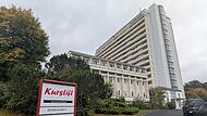 Das markante Kurstift prägt seit 55 Jahren das Stadtbild von Bad Brückenau.