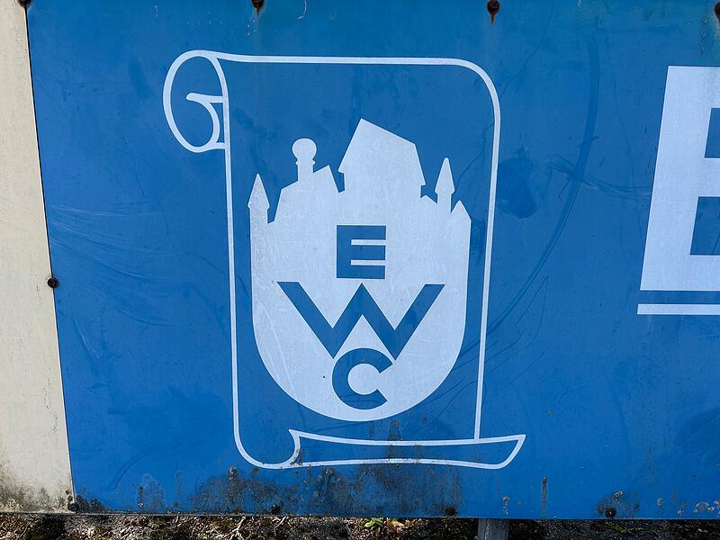 Ein weiterer Blick in die Coburger Wirtschaftsgeschichte, verbunden mit gleich zwei Fragen: Um welche Firma handelt es sich hier, und wo haben wir dieses Logo heute noch entdeckt?