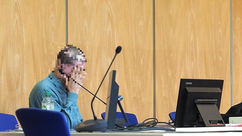 Der Angeklagte brach in Tränen aus.