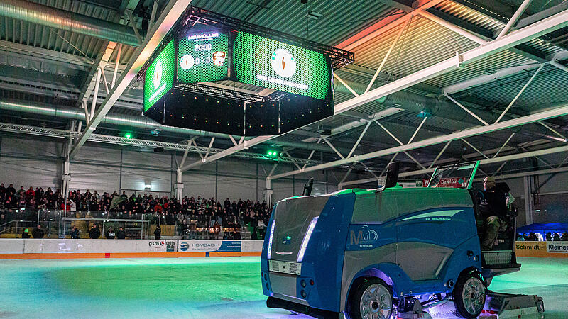 Fr&uuml;hestens am 17. Oktober bereitet der Zamboni wieder Eis f&uuml;r H&ouml;chstadter Oberligaspiele auf. Bis dahin m&uuml;ssen die Alligators ausweichen.