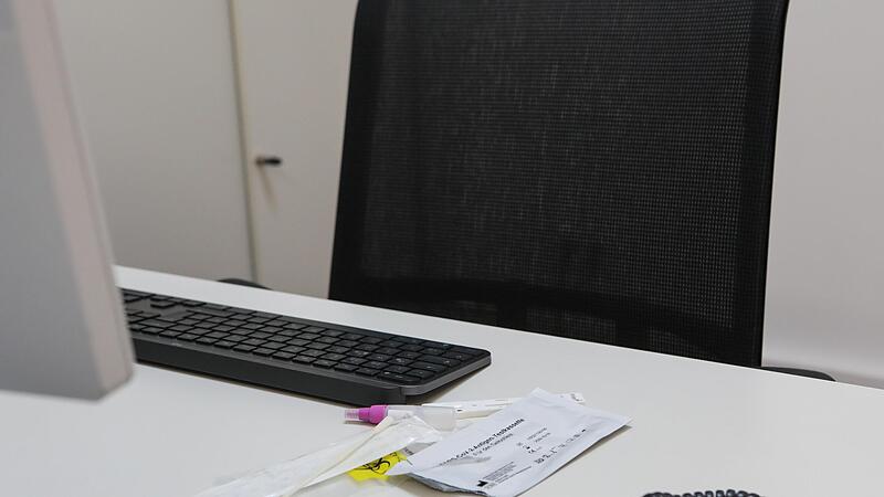 Nicht am Arbeitsplatz wegen Quarant&auml;ne: Ob der Lohn weitergezahlt wird, h&auml;ngt von den Umst&auml;nden ab.Forchheim & Fr&auml;nkische Schweiz