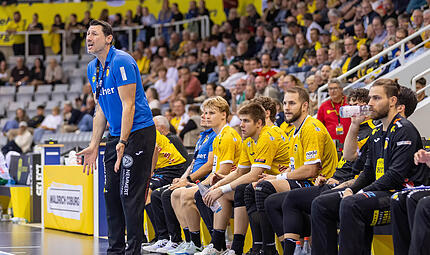 HSC-Trainer Anel Mahmutefendic coachte auch gegen Gro&szlig;wallstadt gewohnt emotional.