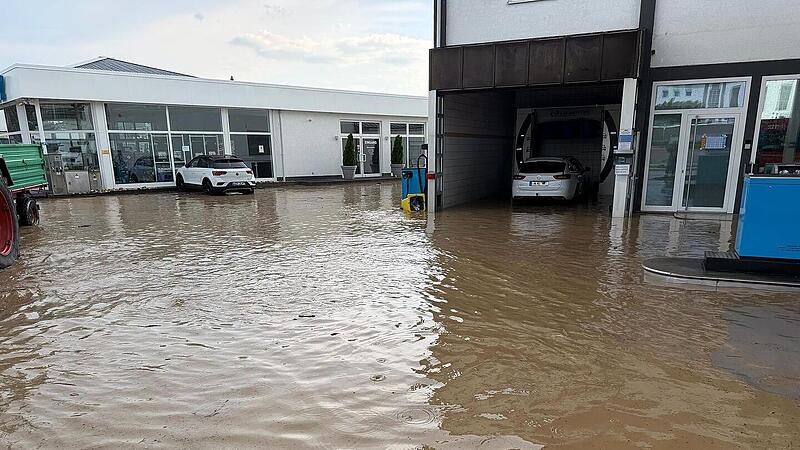 Überschwemmung nach Unwetter am 22. Juni 2026 über Ebern Überschwemmung nach Unwetter am 22. Juni 2026 über Ebern