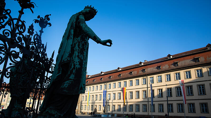 Der Druck steigt wieder: Was lief da über viele Jahre im Bamberger Rathaus am Maxplatz? Der Druck steigt wieder: Was lief da über viele Jahre im Bamberger Rathaus am Maxplatz?