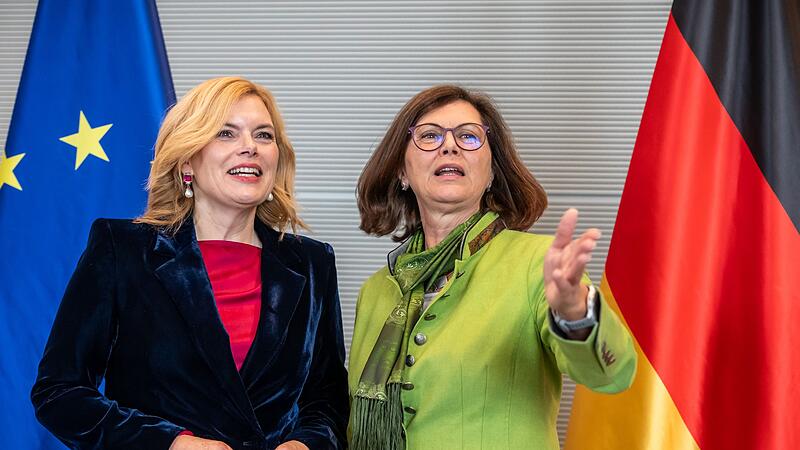Bundestagspr&auml;sidentin Kl&ouml;ckner und Landtagspr&auml;sidentin Aigner