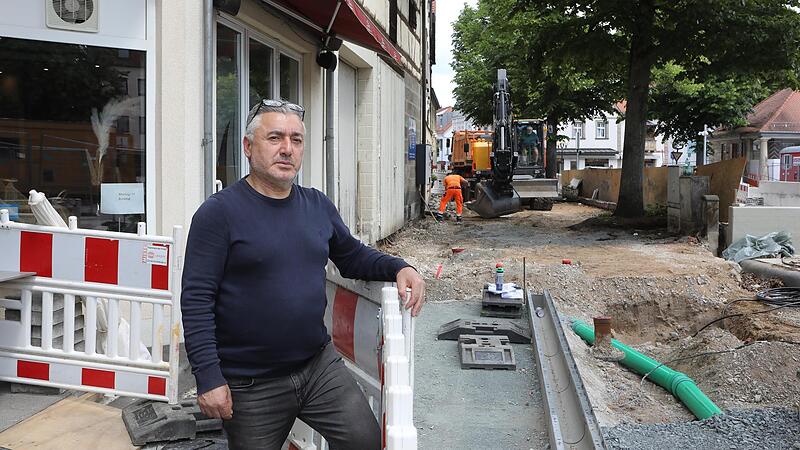 Süreyya Durmus (l’Osteria) ist einer von vielen Betroffenen von der Baustelle am Paradeplatz.Forchheim & Fränkische Schweiz Süreyya Durmus (l’Osteria) ist einer von vielen Betroffenen von der Baustelle am Paradeplatz.Forchheim & Fränkische Schweiz
