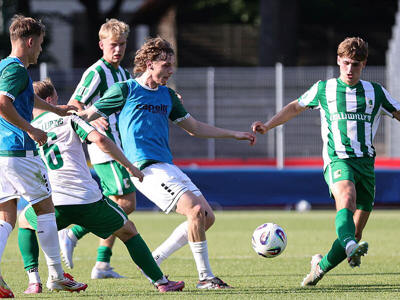 Fu&szlig;ball, Testspiel: FC Schweinfurt 05 - Chemie Leipzig